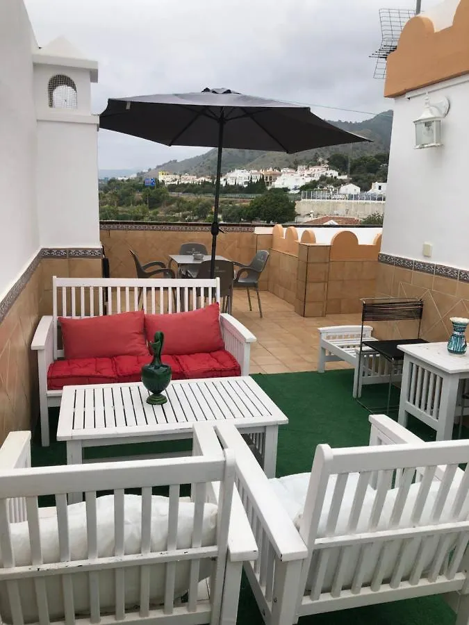 Apartamentos Cantarero Maro Nerja Spanyolország